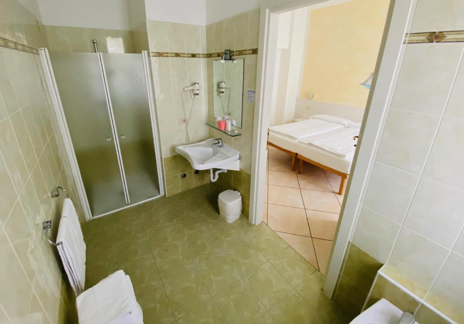 Hotel Ideal 말세진느 외부 사진