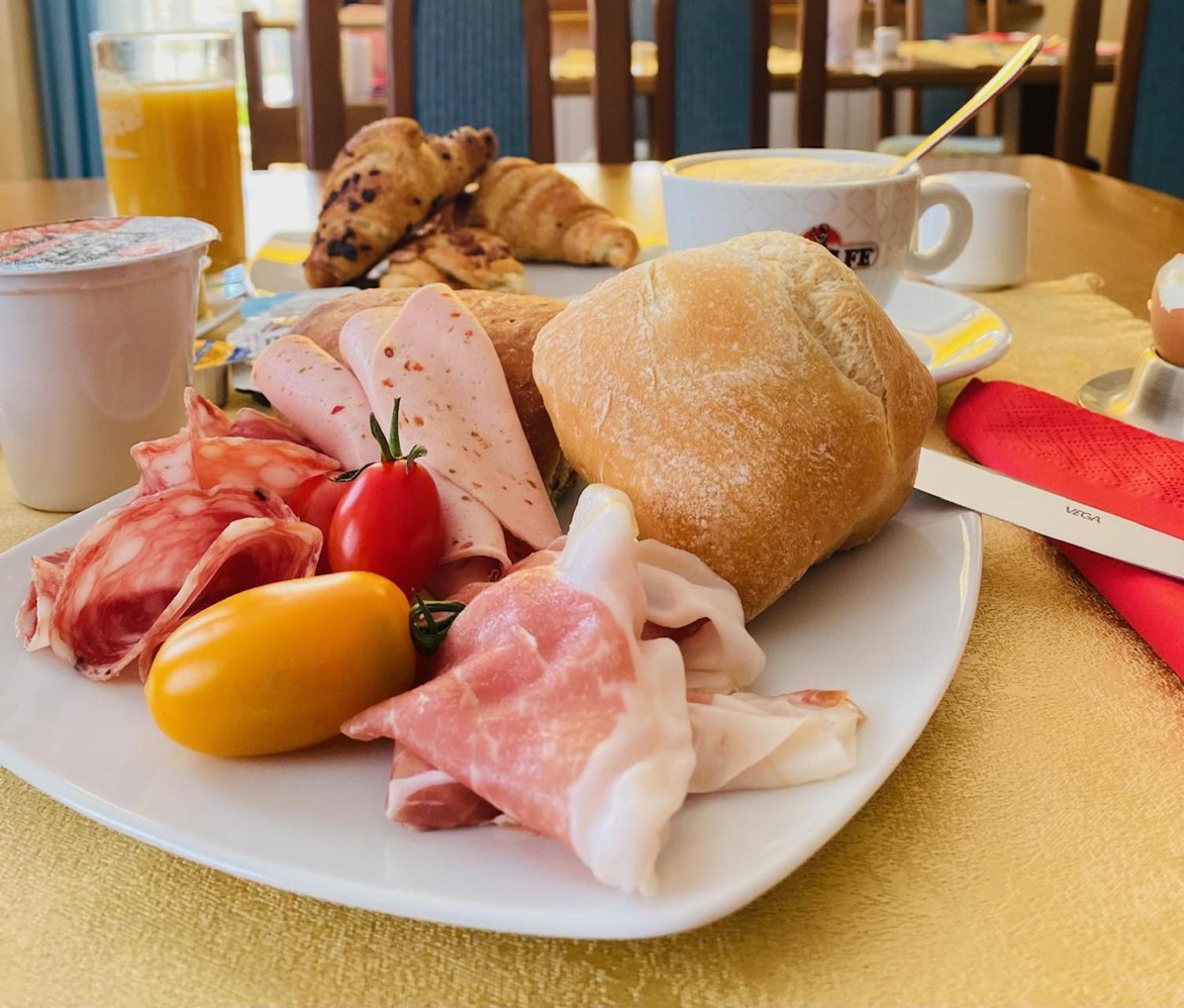 Hotel Ideal 말세진느 외부 사진