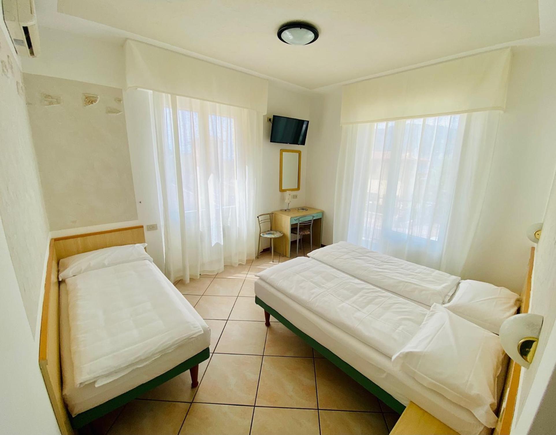 Hotel Ideal 말세진느 외부 사진