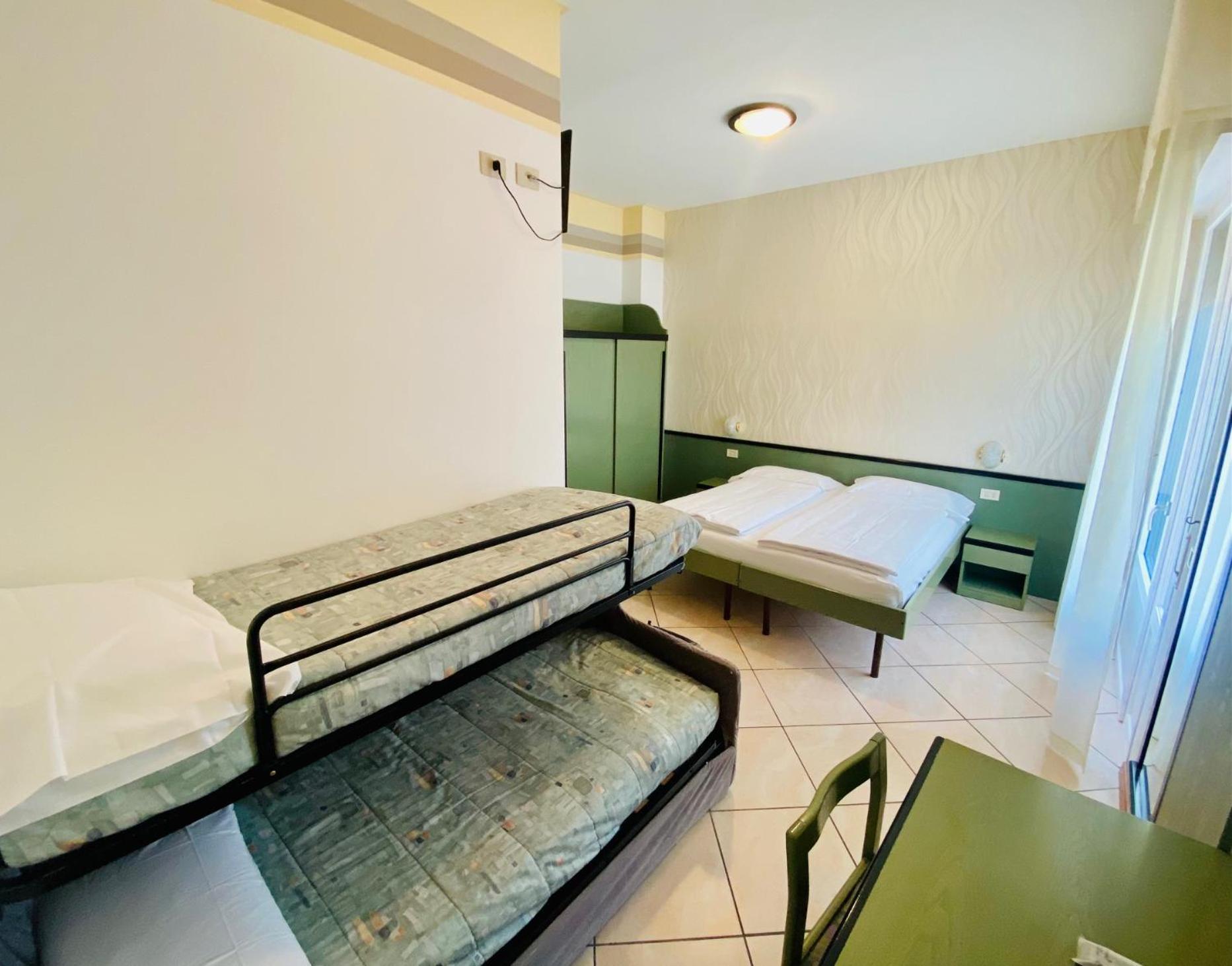 Hotel Ideal 말세진느 외부 사진