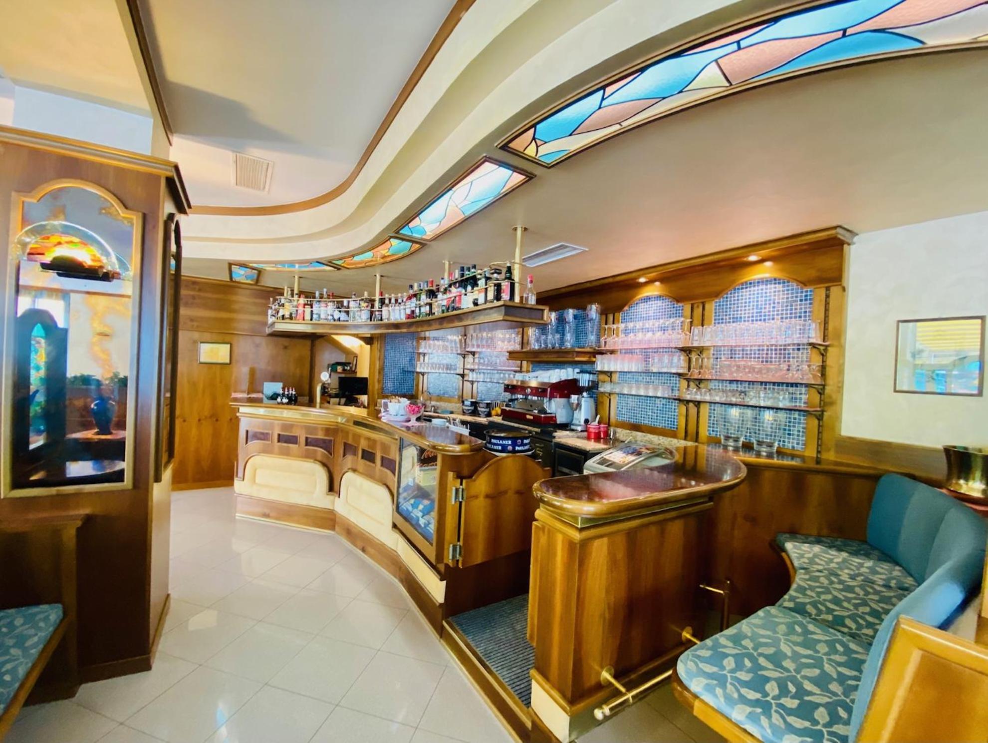 Hotel Ideal 말세진느 외부 사진